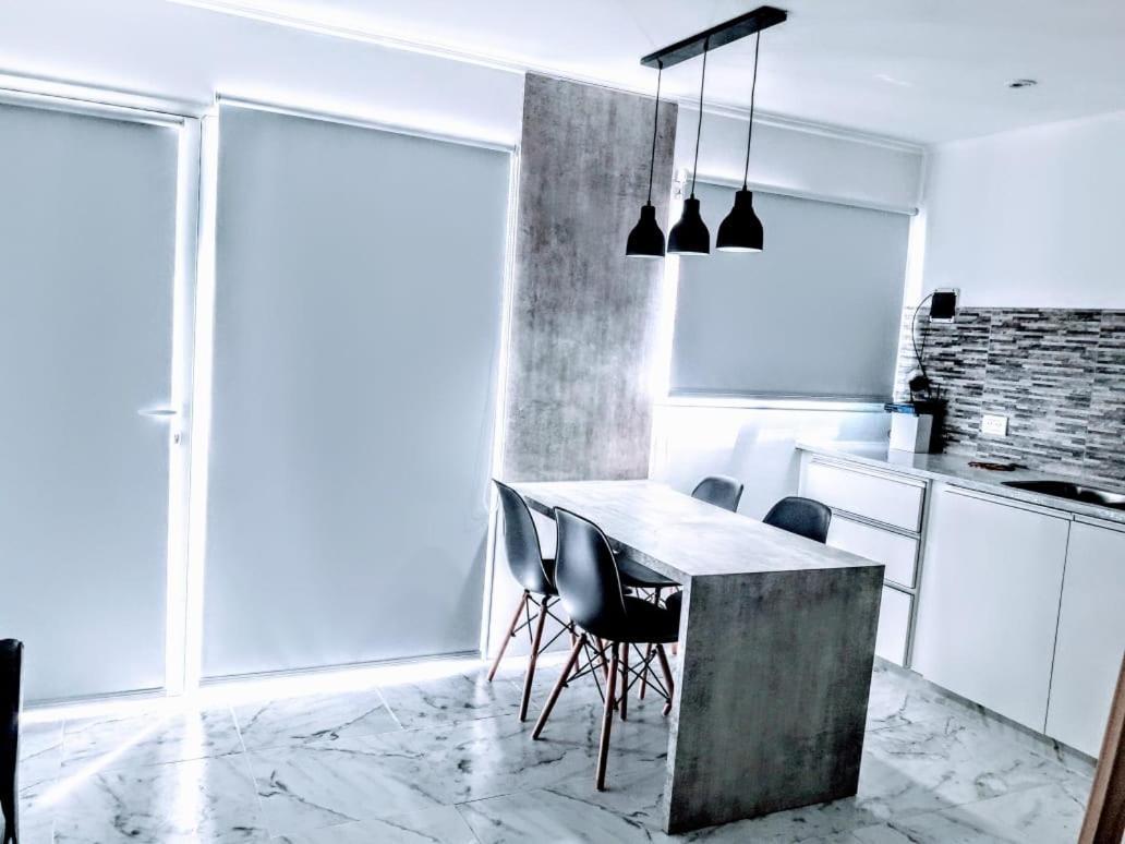 Complejo Victoria Apartment *
